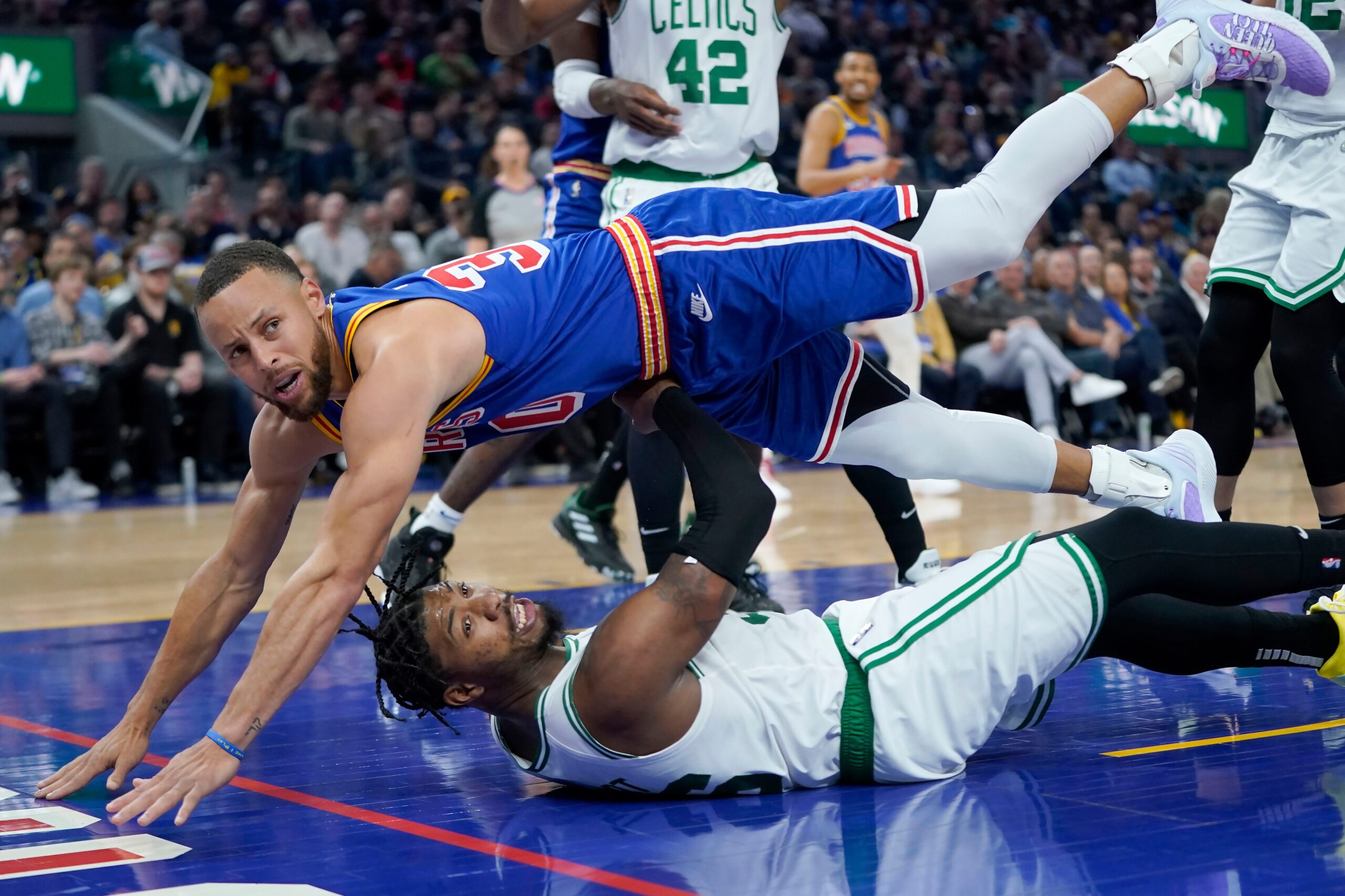 Jayson Tatum pours in 51 points as Celtics rout 76ers in Game 7