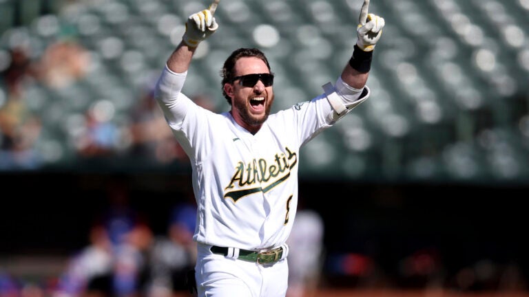 Jed Lowrie announces retirement, reflects on 7 years with Oakland A's