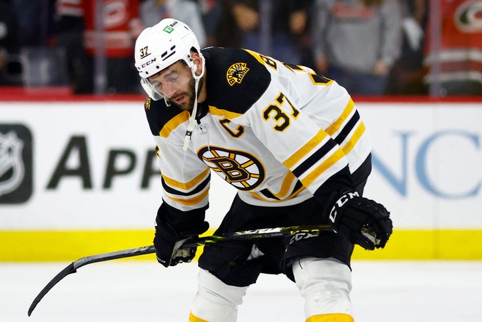 Patrice Bergeron leads Bruins to 4-1 win over Penguins