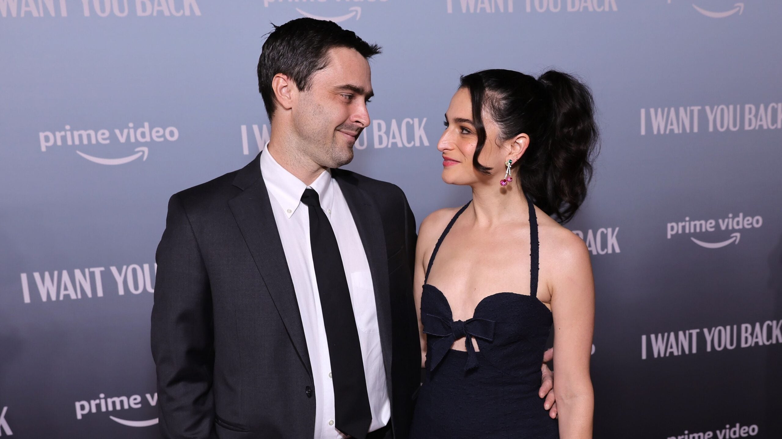 Ben Shattuck and Jenny Slate attend the Los Angeles premiere of Amazon Prime's "I Want You Back."
