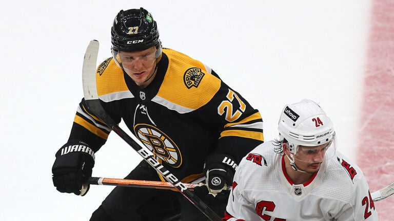 Bruins' Hampus Lindholm returns to Anaheim under the larger