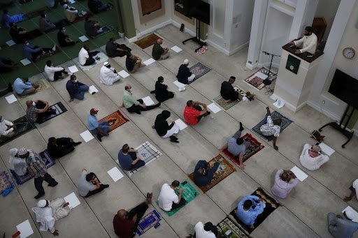 Muslim advocacy group says it has received 1,000 calls reporting civil ...