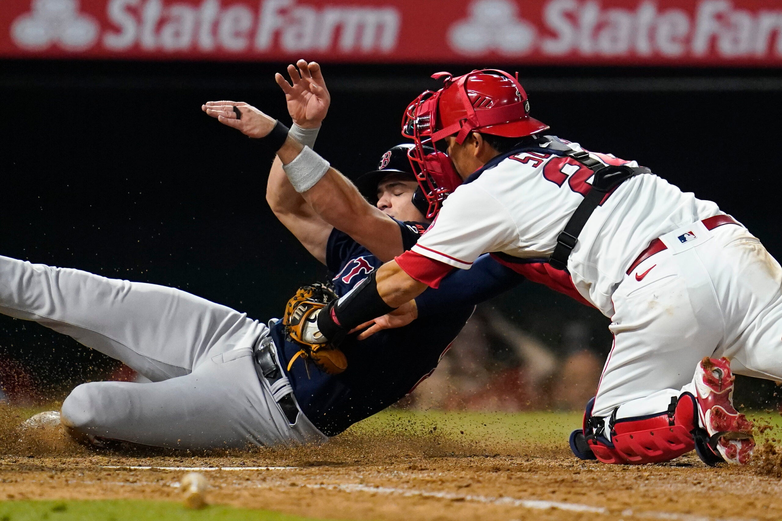 Jackie Bradley Jr. ruled out of Tuesday's game against Orioles