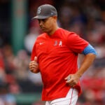 Alex Cora vaccination