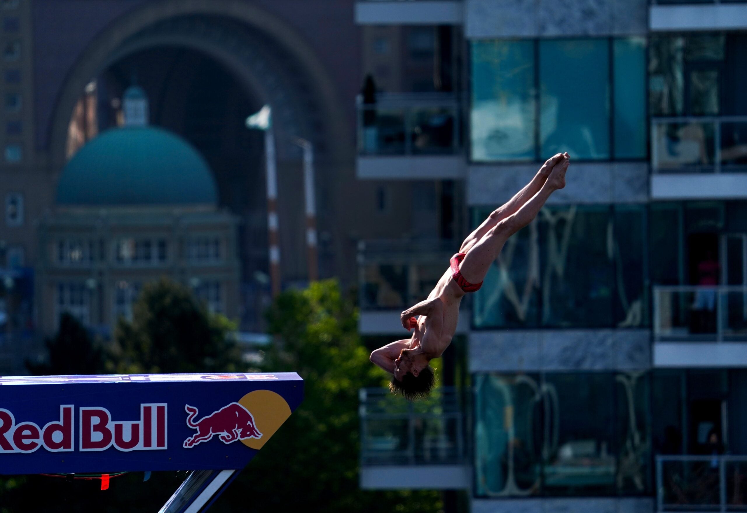 Red Bull Cliff Diving World Series makes deathdefying return to Boston