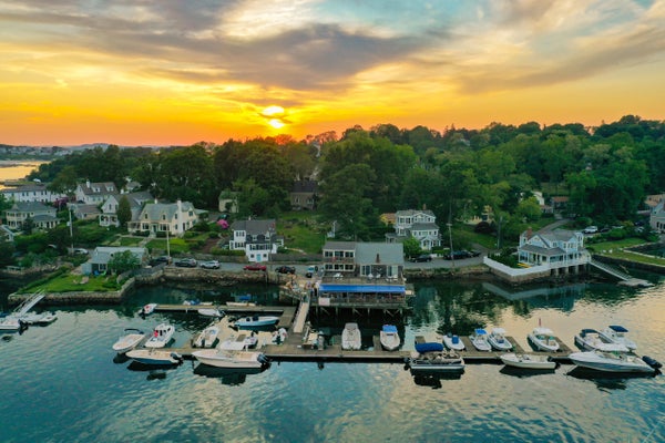 8-places-to-eat-by-the-water-on-the-north-shore