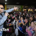 New Kids On The Block member Donnie Wahlberg speaks with fans.