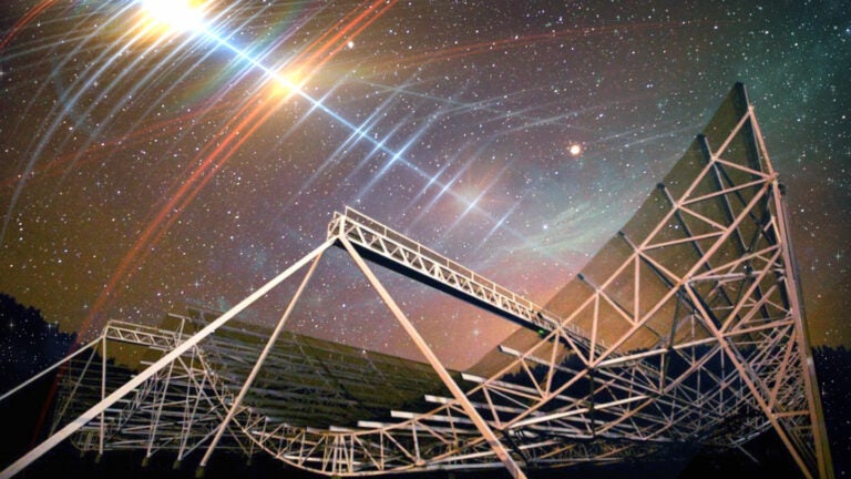 Investigadores del MIT detectan una señal de radio inusual de una galaxia distante