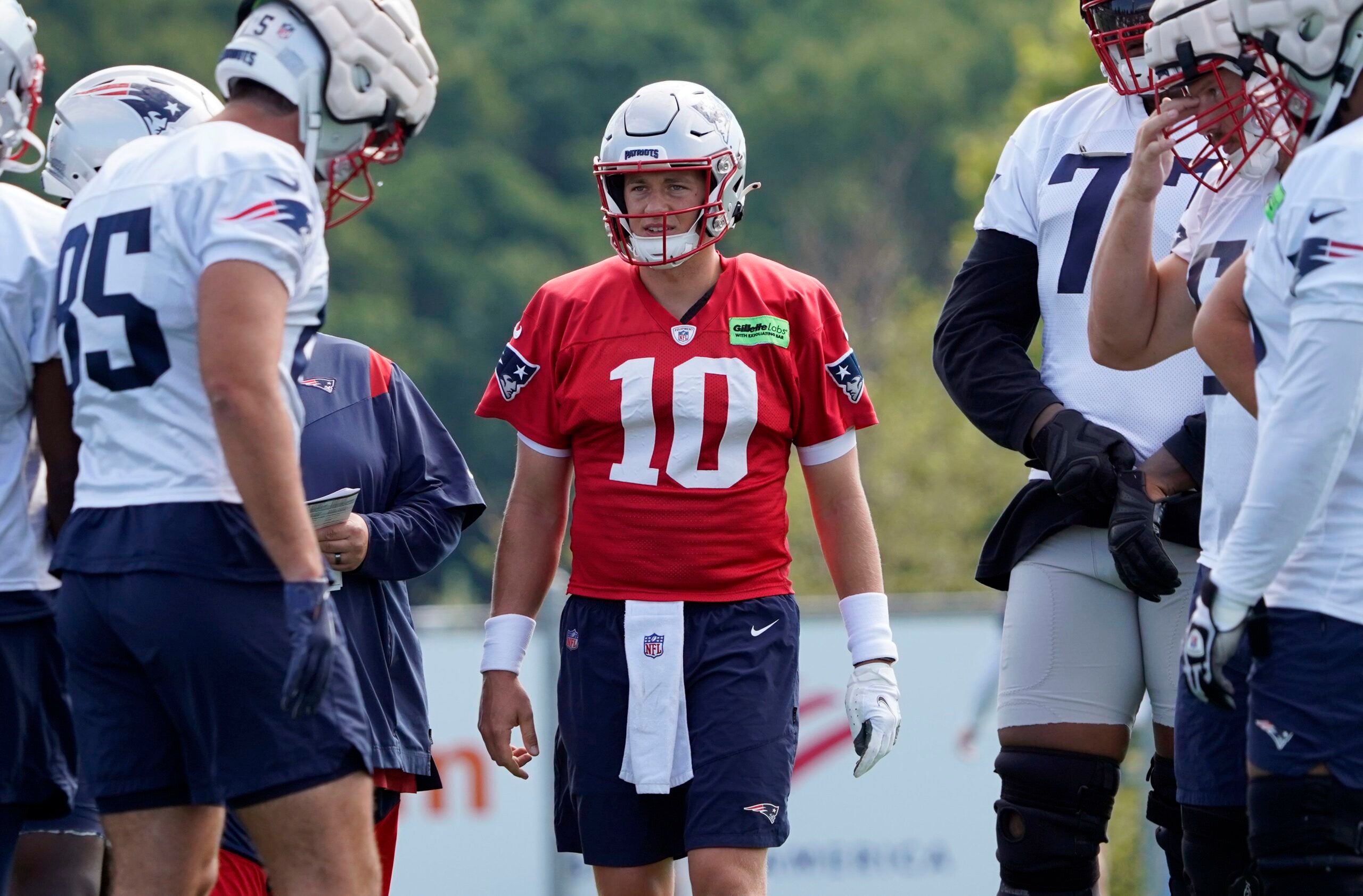 Patriots QB Bailey Zappe noticeably improving in first training camp