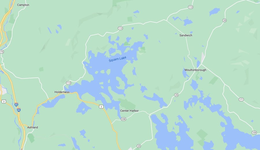 Pontoon boat strikes paddleboarder in Lake Winnipesaukee