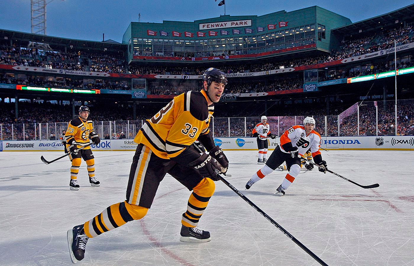 Bruins 2010 Winter Classic finishes my Bruins outdoor game jersey