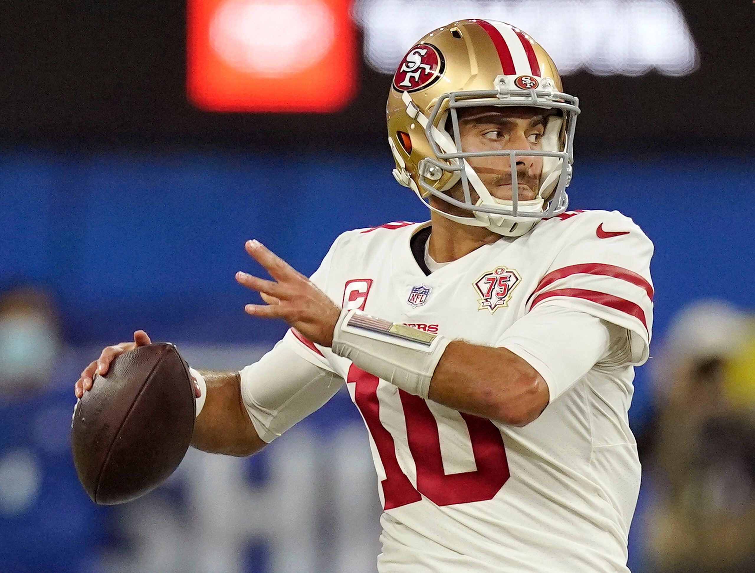 AP source: 49ers rework deal to keep Garoppolo as backup