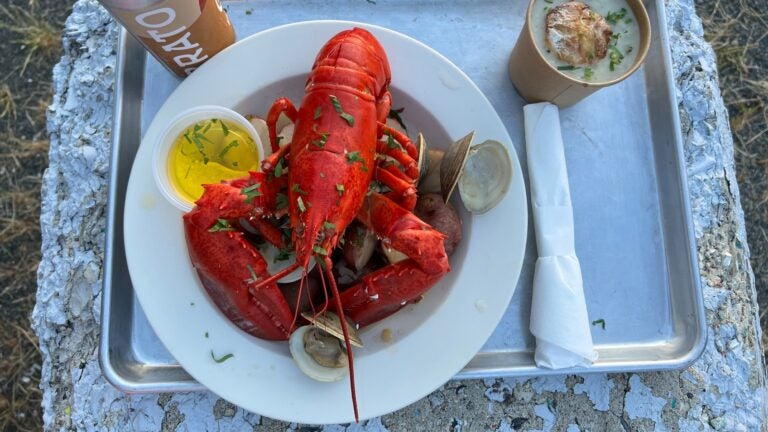 Brato lobster clambake