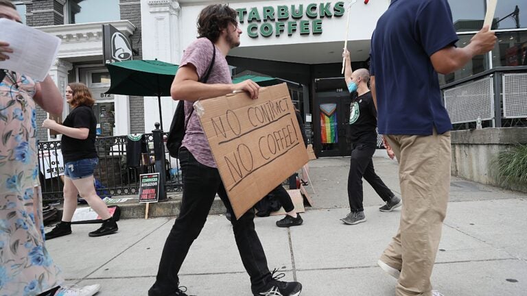 Starbucks on Boylston Street closing Feb. 5, 8 months after unionizing