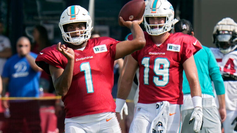 Tua Tagovailoa on Miami tampering with Tom Brady: 'I'm still here