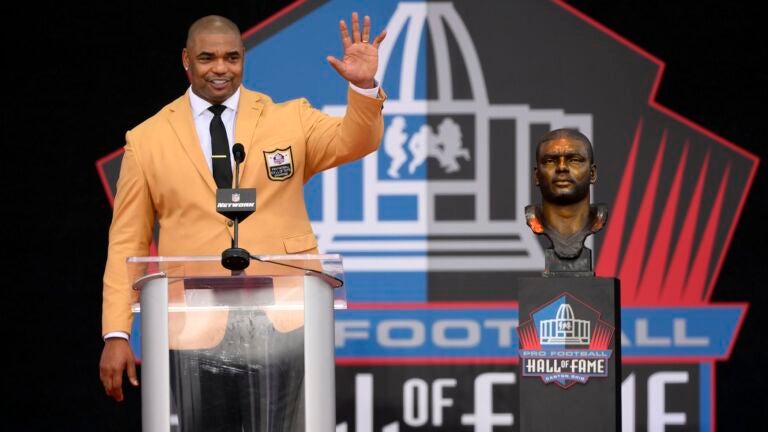 Richard Seymour headlines the 2022 Pro Football Hall of Fame class - The  Atlanta Voice