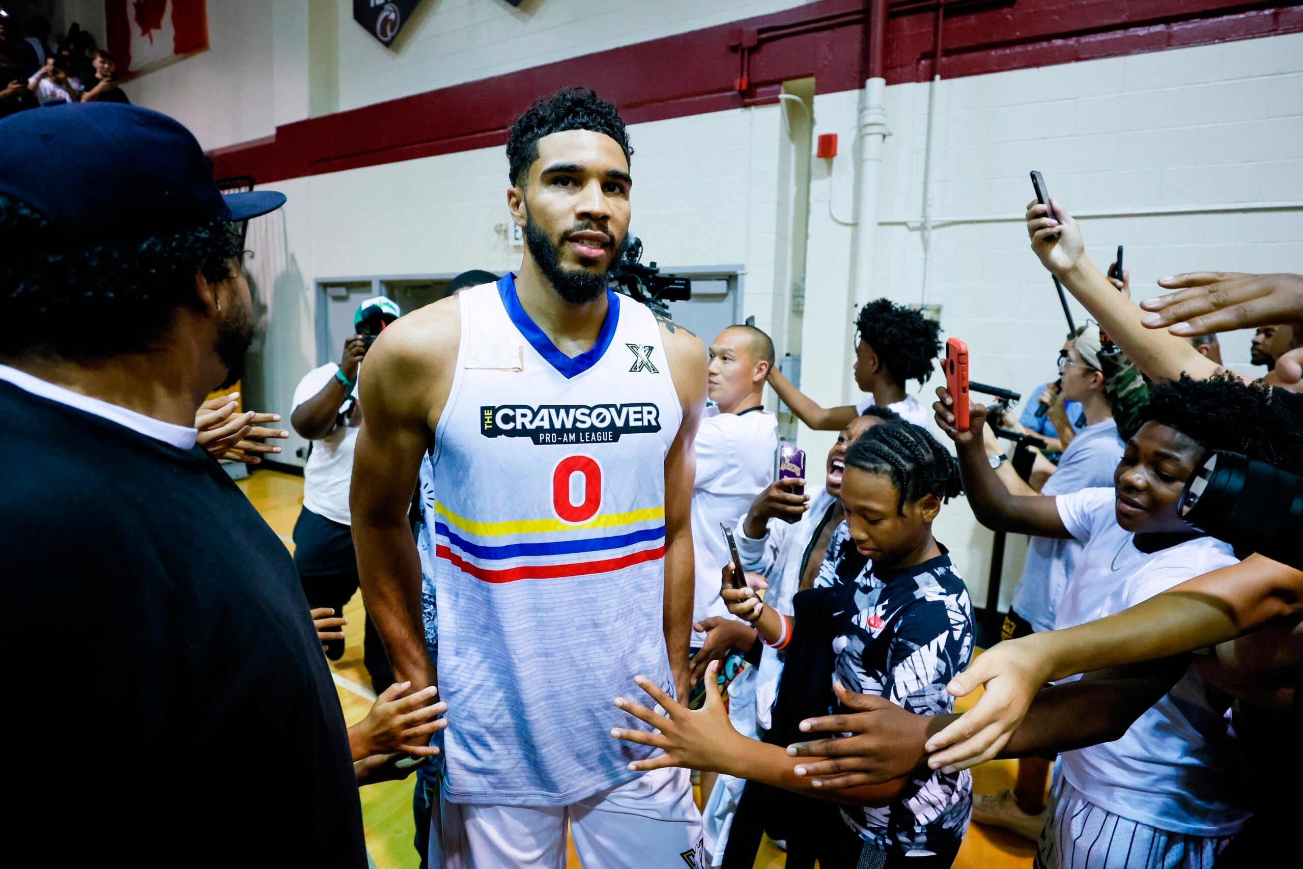 Watch: Jayson Tatum erupts for 20 points in a half at pro-am game