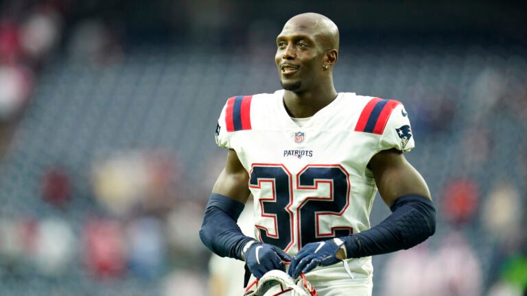 Pats safety Devin McCourty retiring after 13 NFL seasons