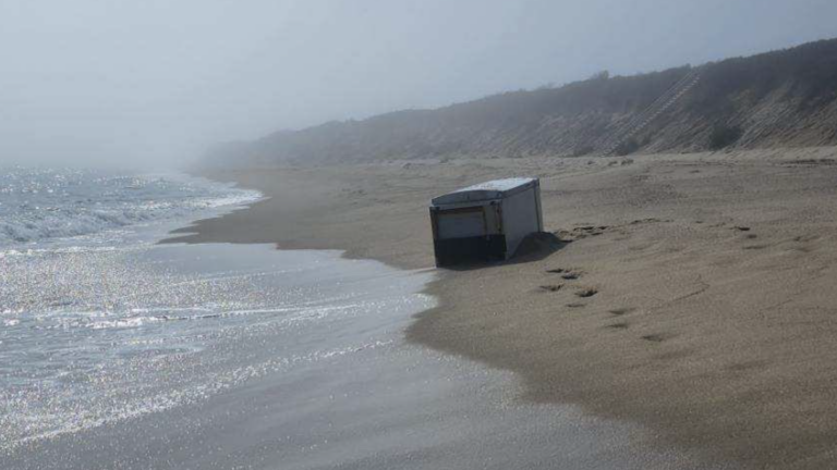 A freezer washed up on a Nantucket beach. It was filled with ice cream. - Vimarsana News