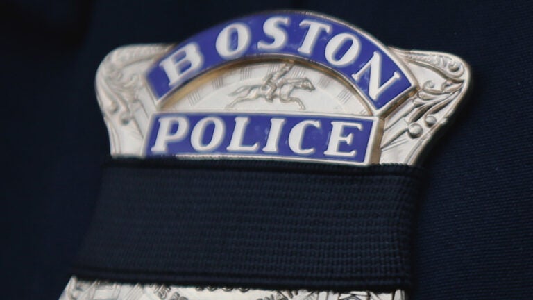 Boston man charged with impersonating officer, attempted rape - Vimarsana News