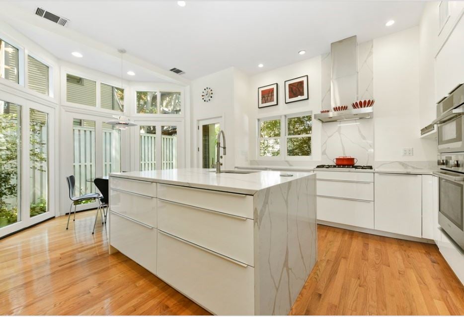 12 must-see open houses this weekend (September 24-25) 17 forst st cambridge kitchen 632b789a9e4d9
