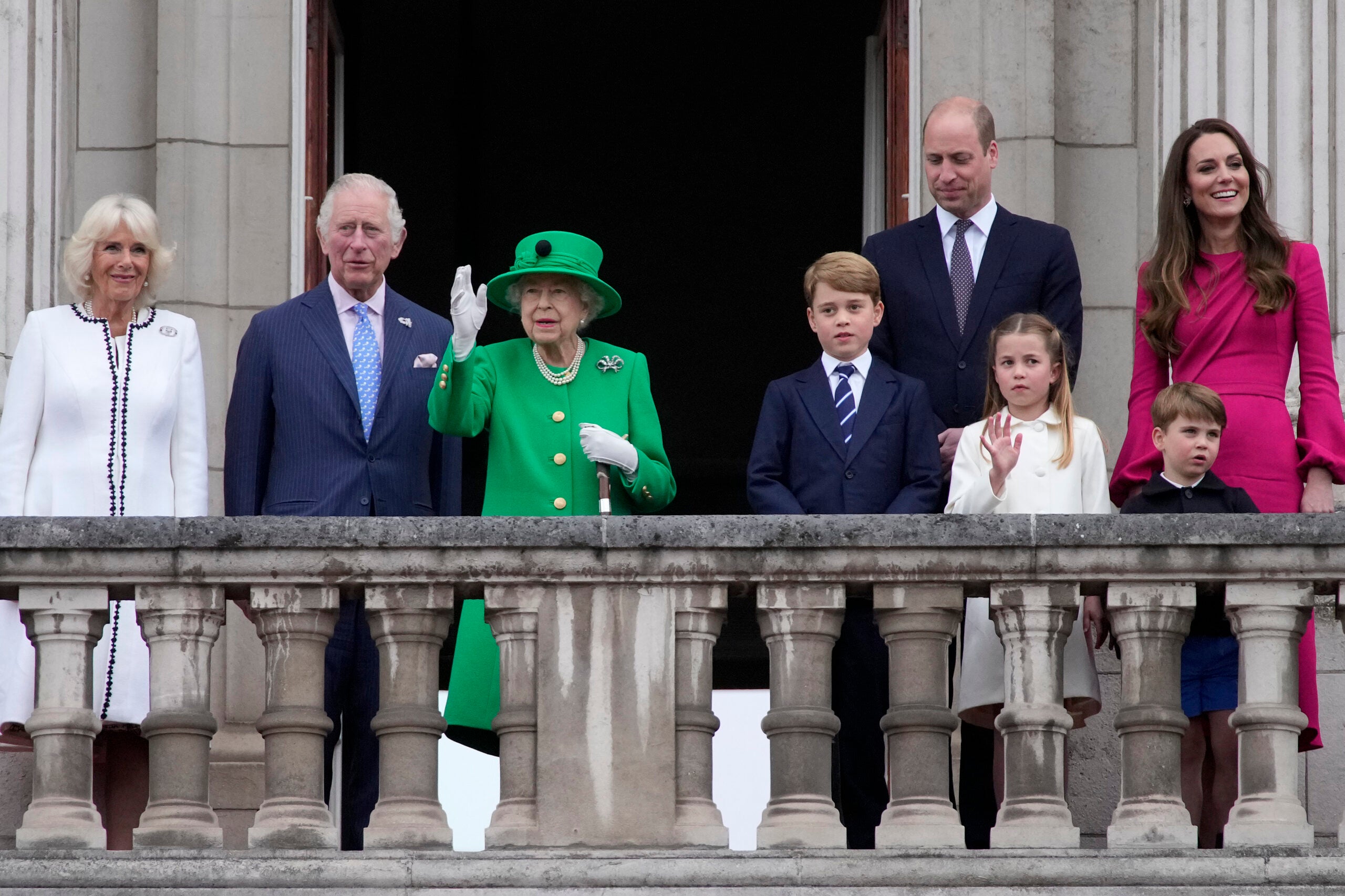 Charles becomes king of Britain after Queen Elizabeth's death; here's who's  in the line of succession - The Boston Globe