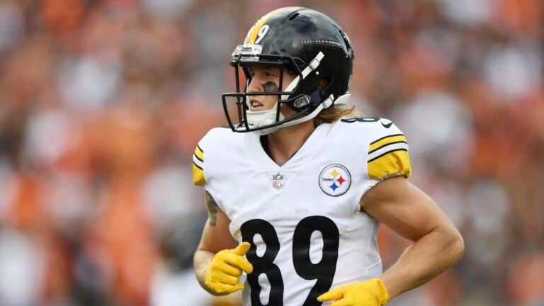 Pittsburgh Steelers wide receiver Gunner Olszewski (89) warms up before an  NFL football game, Sunday, Sept. 18, 2022, in Pittsburgh, PA. (AP  Photo/Matt Durisko Stock Photo - Alamy