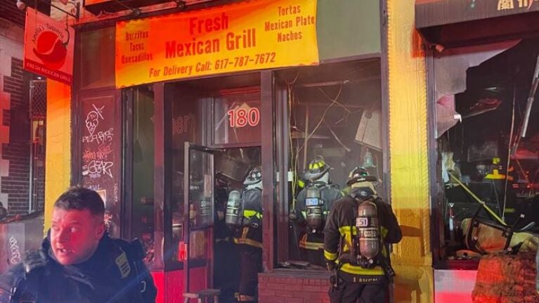 Border Cafe closed after 2-alarm fire hits restaurant - The Boston Globe