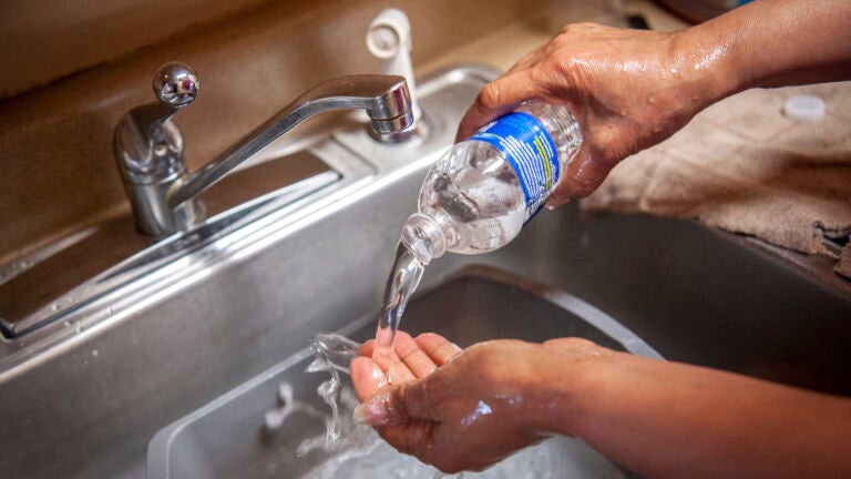 Pemberitahuan air mendidih dikeluarkan di Winthrop setelah E. coli ditemukan di air kota