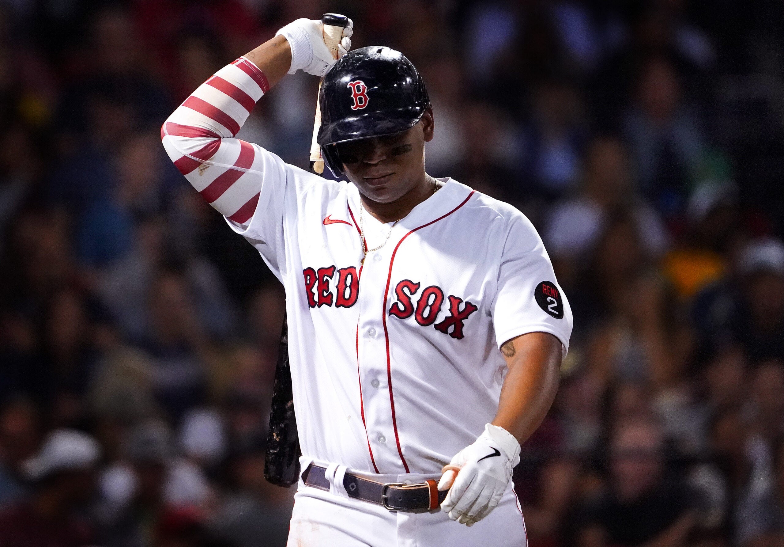 Devers singles through shift, lifts Red Sox over Tigers 5-3 - Seattle Sports