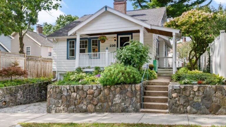 216-forest-st-arlington-2