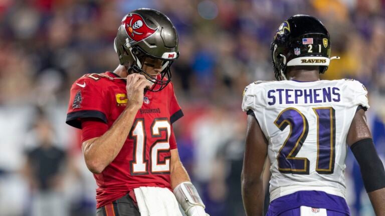 Baltimore Ravens beat Tampa Bay Buccaneers, handing Tom Brady