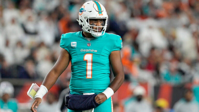 Dolphins expect Tua Tagovailoa to return as starting QB for the