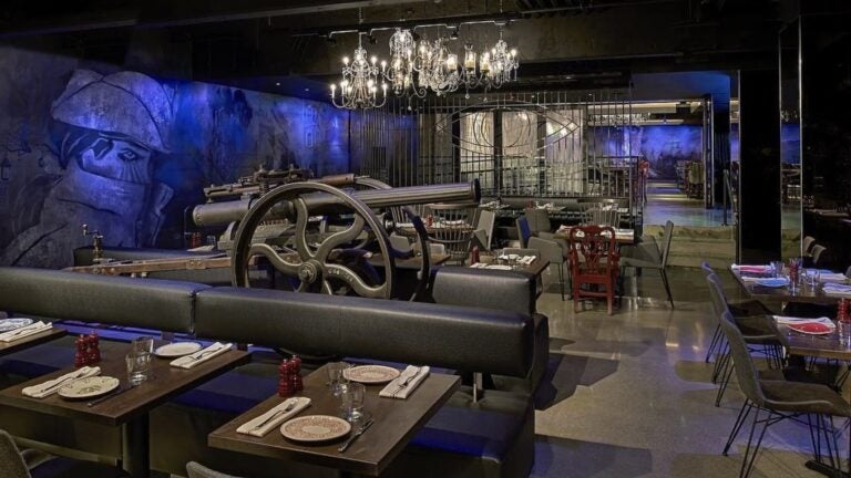 Rebel's Guild dining room