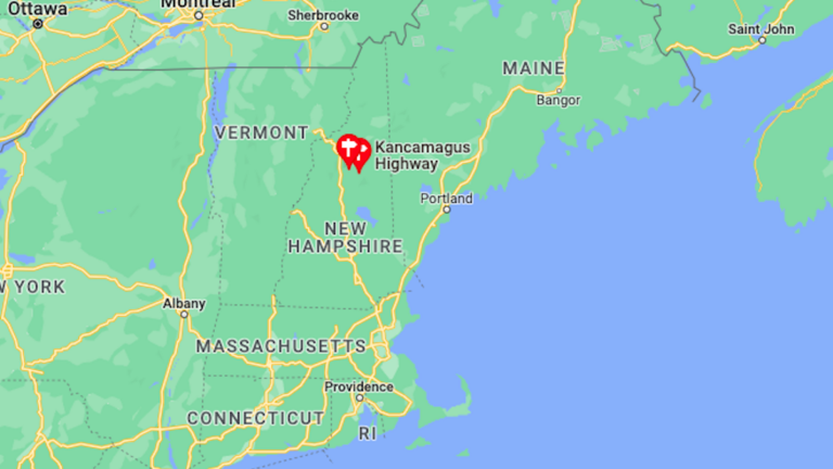 Mass. man, 57, dies on NH hiking trail - Vimarsana News