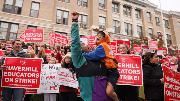 Haverhill schools closed Wednesday as teacher strike continues for