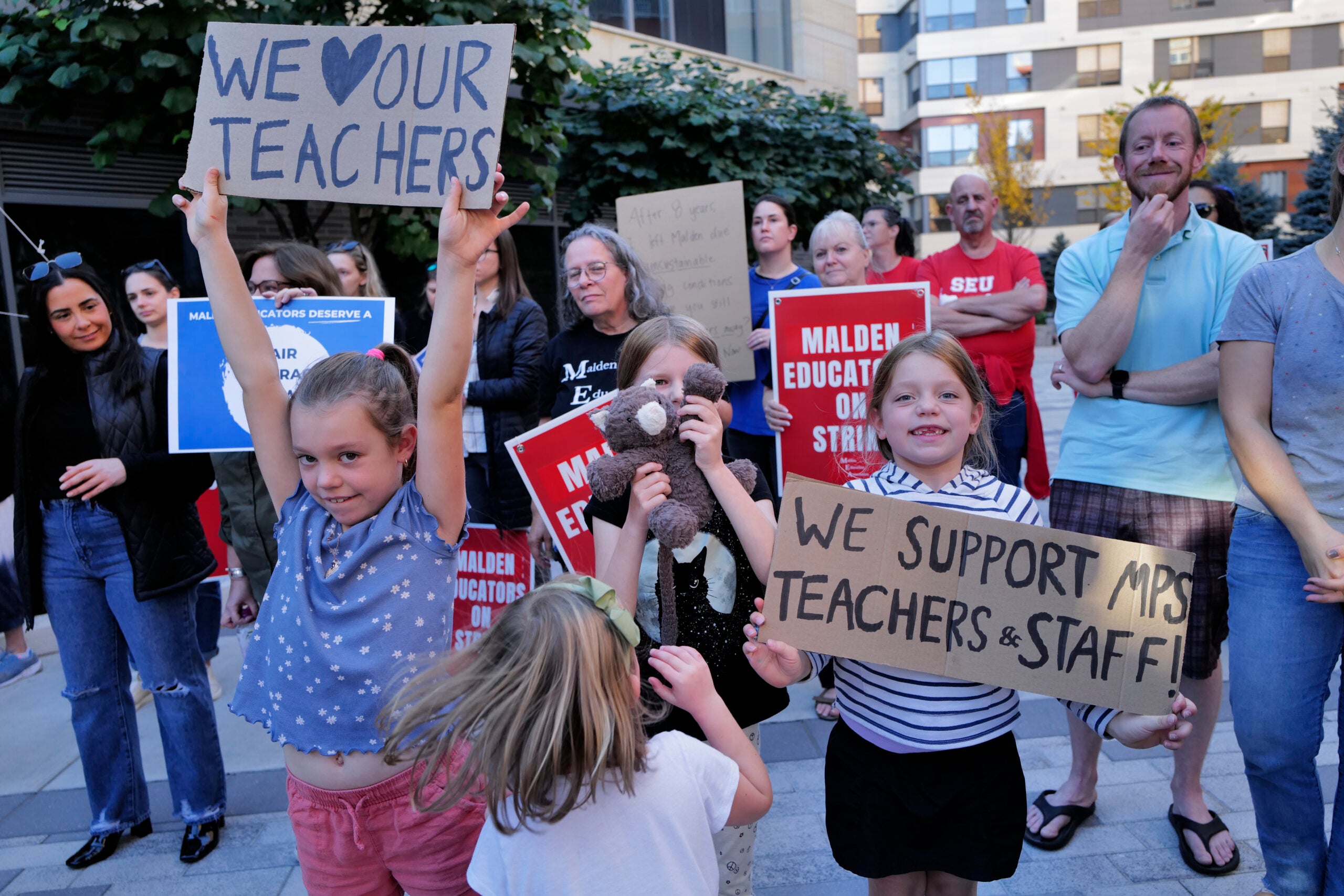 Haverhill Malden schools closed Monday due to teacher strikes