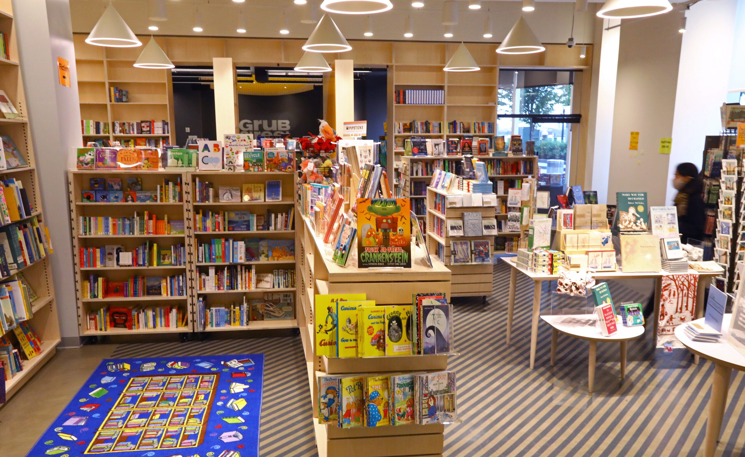 Is Boston experiencing a boom of bookstores? Yes, it is.