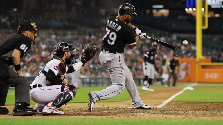 Mariners Free Agency Target: First Baseman Jose Abreu