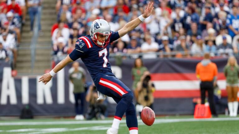 Report: Patriots to 'assess their options' with punter Jake Bailey  struggling - Pats Pulpit