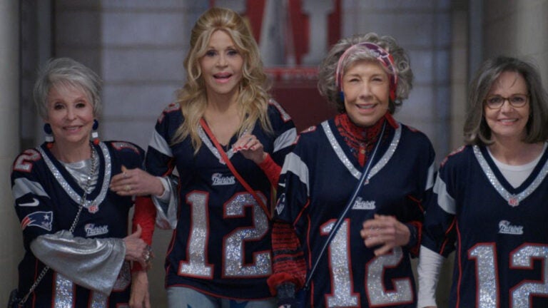 80 for Brady' trailer: Lily Tomlin, Jane Fonda star in Tom Brady movie