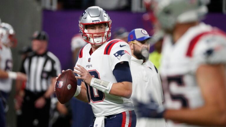 NFL schedule 2022: Patriots at Vikings on Thanksgiving night