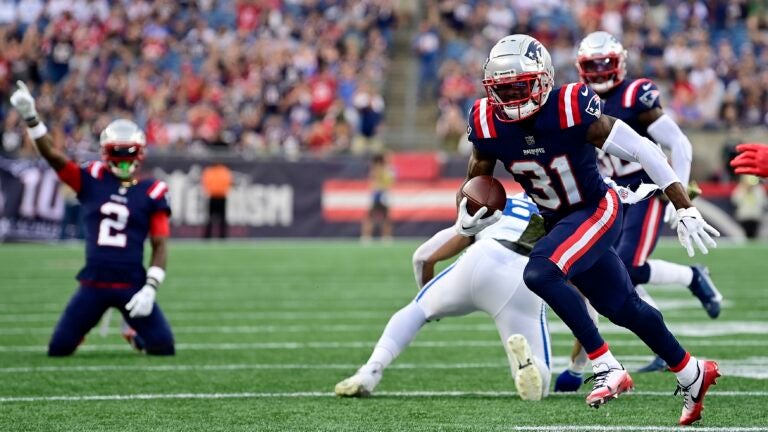 Final 2022 Patriots coverage stats: Jonathan Jones breaks out in contract  year 