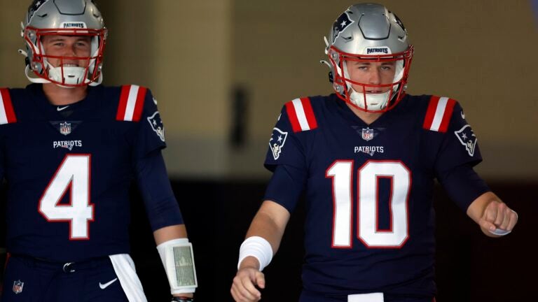 New England Patriots locker room divided between Mac Jones and Bailey Zappe