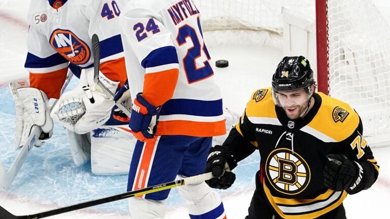3 takeaways from a frustrating Game 4 loss for the Bruins against the  Islanders