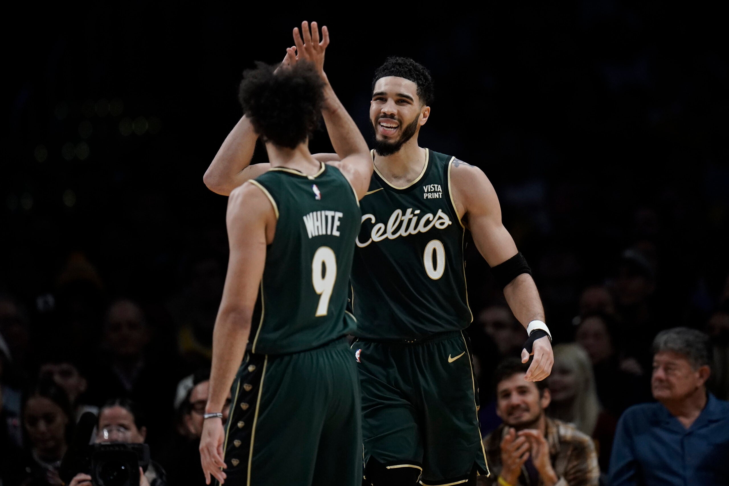 https://bdc2020.o0bc.com/wp-content/uploads/2022/12/Celtics_Lakers_Basketball_59619-639961dc00d2c-scaled.jpg
