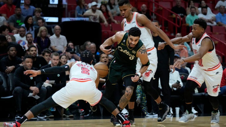Celtics drop 2nd-straight following 9-game win streak 98-95 in Miami
