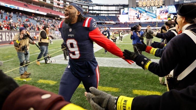 New Patriots pass rusher Matthew Judon digs at Tom Brady in interview