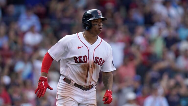 Boston Red Sox, Rafael Devers agree to $4.575 million salary for 2021,  avoiding arbitration 