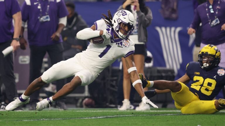 Premature Pick: New England Patriots Select Army Edge Rusher in (Very)  Early 2023 Mock Draft - Sports Illustrated New England Patriots News,  Analysis and More